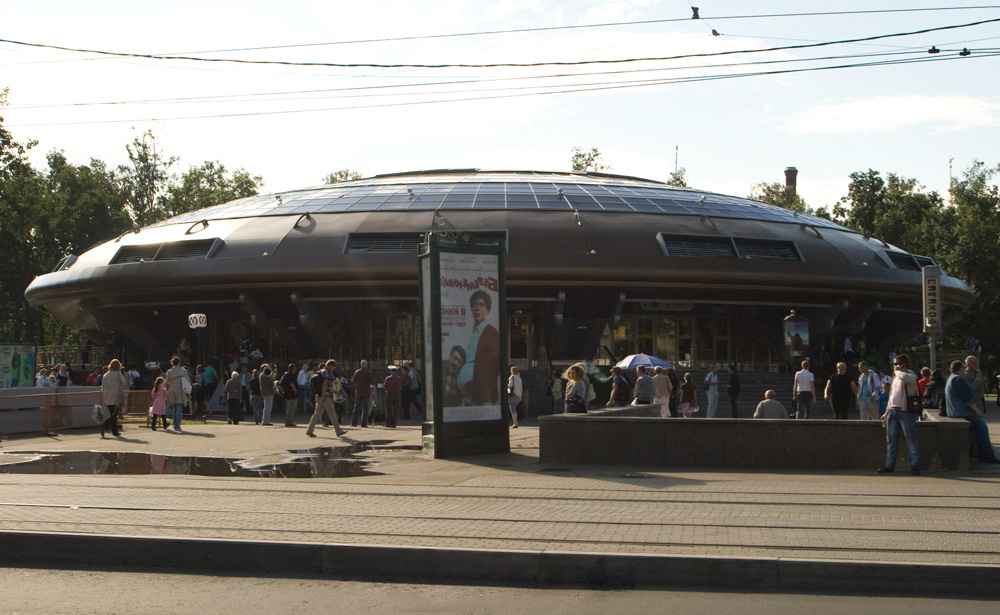 Проститутки у метро Горьковская