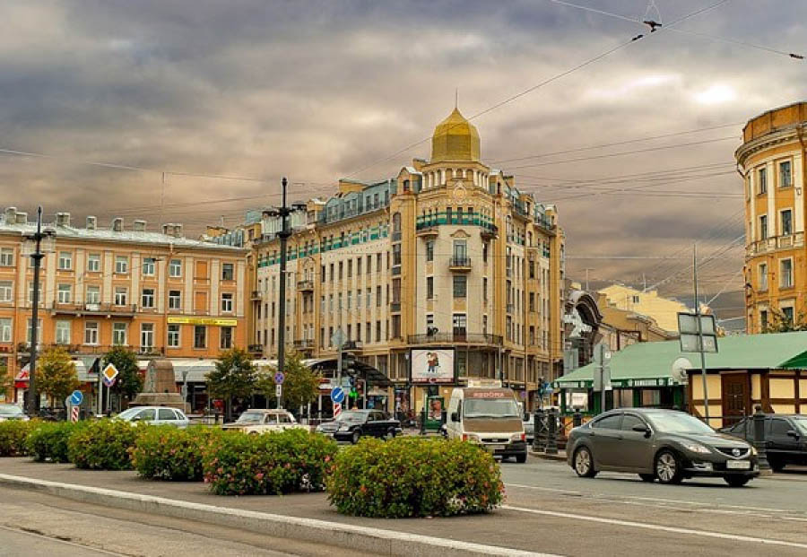 Проститутки возле метро Садовая